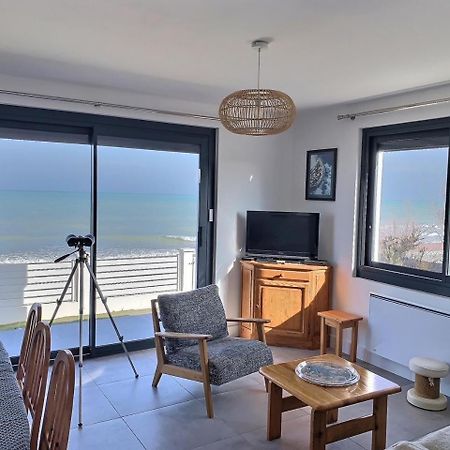 Villa De La Plage, Front De Mer, Juno Beach Bernieres-sur-Mer Экстерьер фото