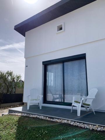 Villa De La Plage, Front De Mer, Juno Beach Bernieres-sur-Mer Экстерьер фото